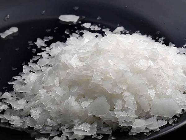 6水白片氯化镁厂家